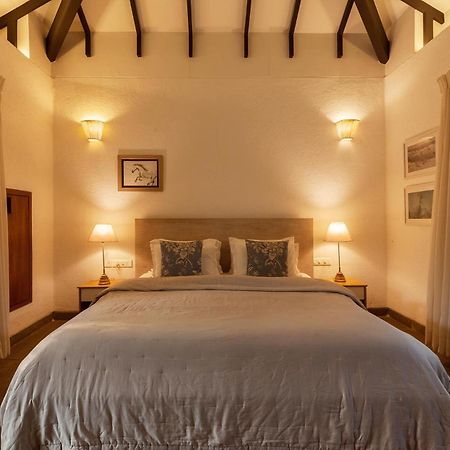 Wander Beyond By Stayvista - Featuring A Bali-Themed Abode And A Refreshing Swimming Pool Alībāg Exterior photo