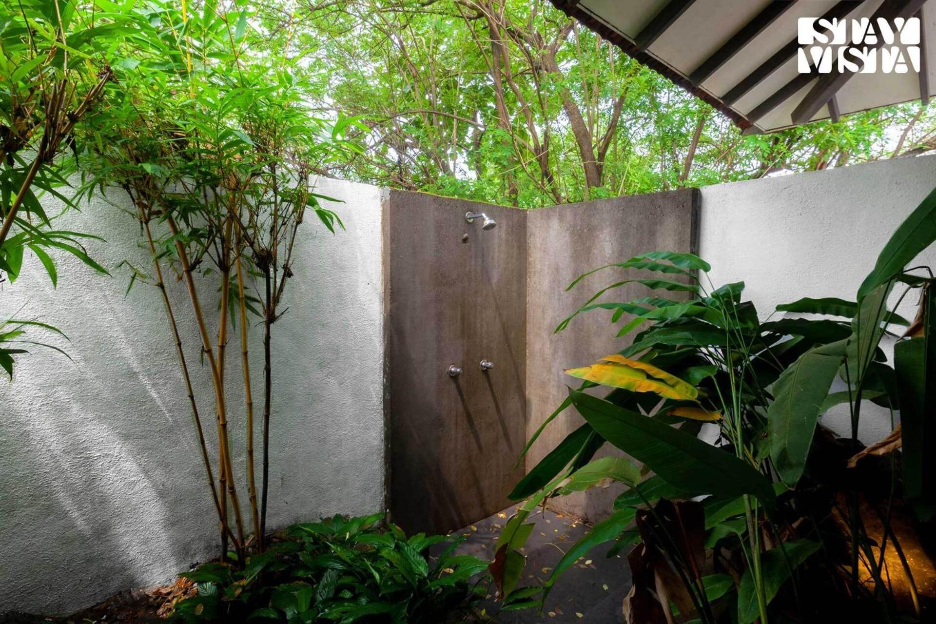Wander Beyond By Stayvista - Featuring A Bali-Themed Abode And A Refreshing Swimming Pool Alībāg Exterior photo
